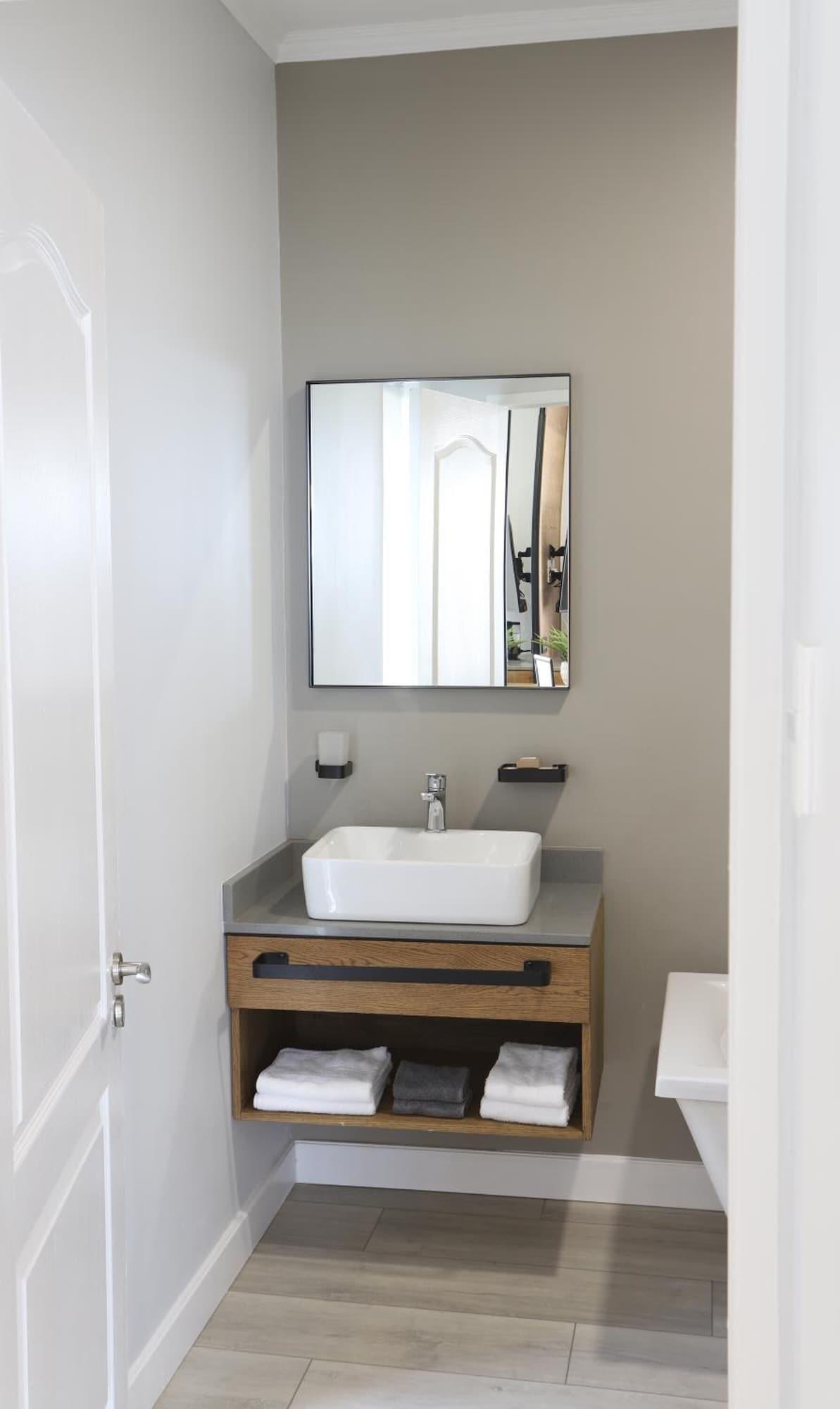 Lavender Moon Guest House Дърбан Екстериор снимка